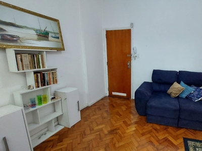 Apartamento à venda em Catete com 25 m², 1 quarto