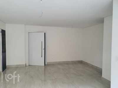 Apartamento à venda em Santo Antônio com 225 m², 3 quartos, 3 suítes, 4 vagas