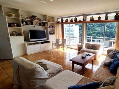 Apartamento com 2 quartos à venda no bairro Pitangueiras, 60m²