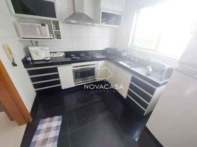 Apartamento com 3 quartos à venda no bairro Dona Clara, 95m²