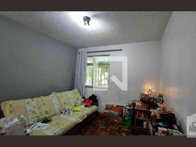 Apartamento com 3 quartos à venda no bairro Horto, 65m²