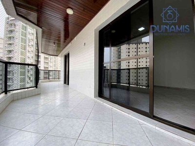 Apartamento com 3 quartos para alugar no bairro Pitangueiras, 147m²