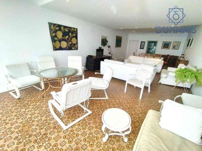 Apartamento com 4 quartos à venda no bairro Pitangueiras, 180m²