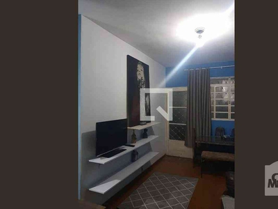 Casa com 1 quarto à venda no bairro Copacabana, 45m²