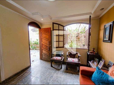 Casa com 5 quartos à venda no bairro Jardim Alvorada, 300m²