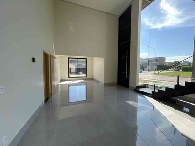 Casa em Condomínio com 4 quartos à venda no bairro Portal do Sol Green, 285m²