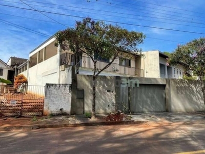 Sobrado com 3 dormitórios, 175 m² - venda por r$ 650.000,00 ou aluguel por r$ 2.300,00/mês - portuguesa - londrina/pr