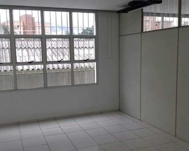 Aluga Galpão Comercial com 250 M², 2 wc, 2 vagas - Sobre Loja em Interlagos em São Paulo S