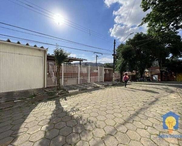 Casa com 4 dorms para Alugar por R$ 3.950/mês - Jardim Embuema - Embu das Artes/SP