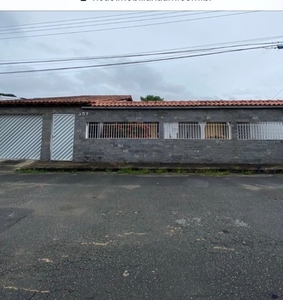Casa para venda 450 m sendo 3 dormitórios em Aleixo - Manaus - Amazonas