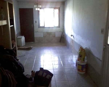 ![CDATA[Casa para Venda - 300m², 3 dormitórios, 2 vagas - Ponta Grossa]]