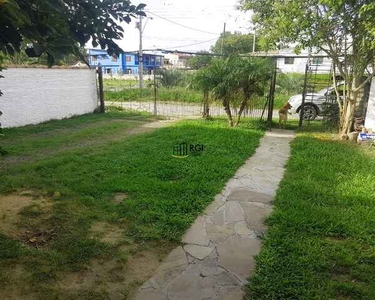 ![CDATA[Casa para Venda - 80m², 2 dormitórios, 1 vaga - Restinga]]