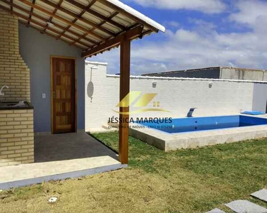 Linda casa de 2 quartos, piscina e área gourmet em Unamar - Cabo Frio - RJ