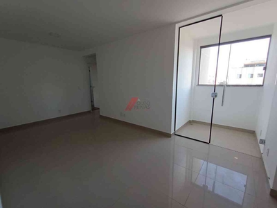 Apartamento com 2 quartos para alugar no bairro União, 62m²