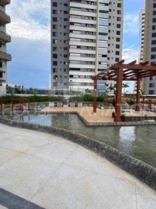 Apartamento com 3 quartos à venda no bairro Parque Lozandes, 131m²