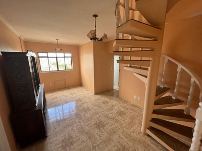 Apartamento Duplex em Embaré, Santos/SP de 200m² 3 quartos à venda por R$ 569.000,00
