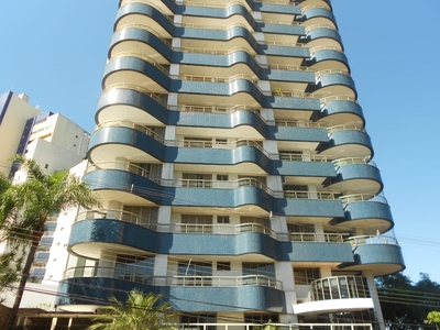 Apartamento em Caiçaras, Londrina/PR de 242m² 4 quartos à venda por R$ 1.499.000,00