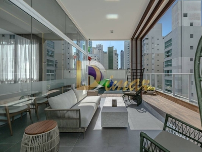 Apartamento em Centro, Balneário Camboriú/SC de 173m² 3 quartos à venda por R$ 3.136.388,00
