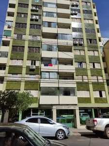 Apartamento em Centro, Londrina/PR de 103m² 3 quartos à venda por R$ 379.000,00