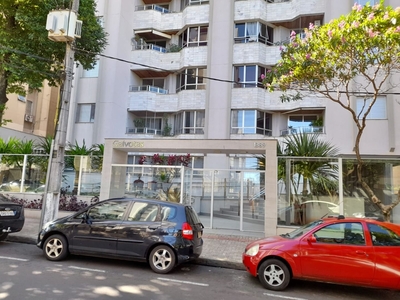 Apartamento em Centro, Londrina/PR de 140m² 3 quartos à venda por R$ 529.000,00