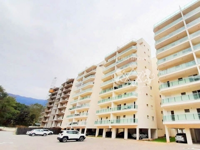 Apartamento em Cidade Jardim, Caraguatatuba/SP de 166m² 4 quartos à venda por R$ 889.000,00