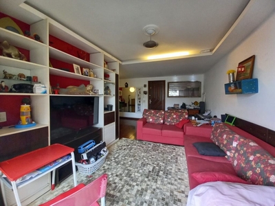 Apartamento em Icaraí, Niterói/RJ de 121m² 3 quartos à venda por R$ 649.000,00
