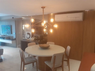 Apartamento em Itacoatiara, Niterói/RJ de 99m² 2 quartos à venda por R$ 869.000,00