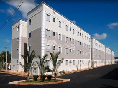 Apartamento em Jardim das Flores, Araraquara/SP de 46m² 2 quartos à venda por R$ 119.798,00