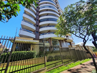 Apartamento em Judith, Londrina/PR de 179m² 3 quartos à venda por R$ 889.000,00