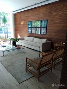 Apartamento em Leblon, Rio de Janeiro/RJ de 70m² 2 quartos à venda por R$ 2.799.000,00