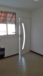 Apartamento em Maria Paula, São Gonçalo/RJ de 65m² 2 quartos à venda por R$ 179.000,00