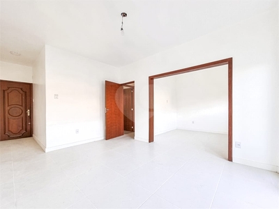 Apartamento em Menino Deus, Porto Alegre/RS de 96m² 2 quartos à venda por R$ 359.000,00