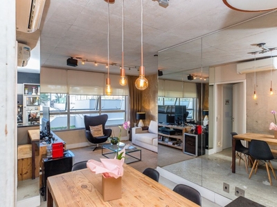 Apartamento em Sé, São Paulo/SP de 70m² 2 quartos à venda por R$ 889.000,00