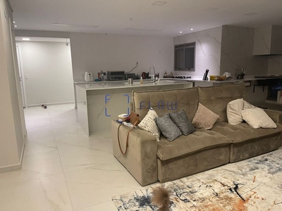 Apartamento em Vila Dom Pedro I, São Paulo/SP de 0m² 4 quartos à venda por R$ 2.079.000,00