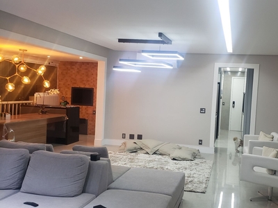 Apartamento em Vila Gumercindo, São Paulo/SP de 114m² 3 quartos à venda por R$ 2.059.000,00