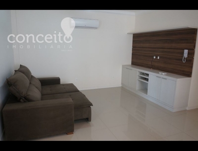 Apartamento no Bairro Vila Nova em Blumenau com 2 Dormitórios (2 suítes) e 110 m²