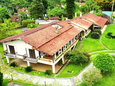 Casa em Cascata dos Amores, Teresópolis/RJ de 1500m² 15 quartos à venda por R$ 3.199.000,00
