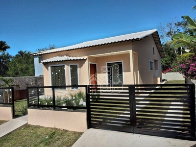 Casa em Caxito, Maricá/RJ de 115m² 3 quartos à venda por R$ 449.000,00