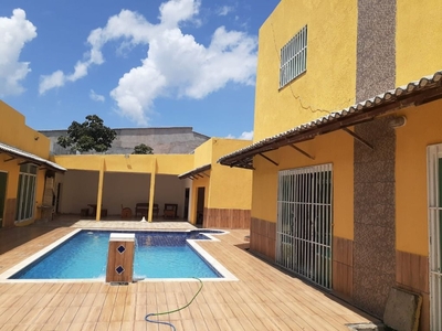 Casa em Centro, Camaçari/BA de 600m² 5 quartos à venda por R$ 719.000,00
