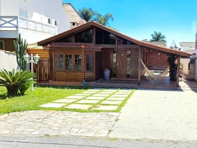 Casa em Centro, Mogi das Cruzes/SP de 200m² 3 quartos à venda por R$ 899.000,00