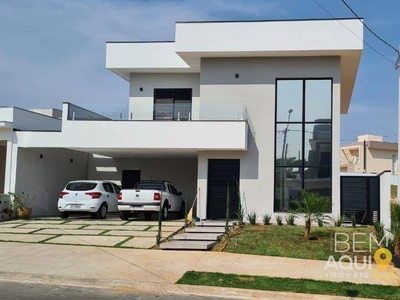 Casa em Centro, Salto/SP de 210m² 3 quartos à venda por R$ 1.399.000,00