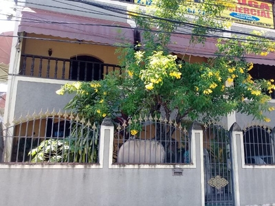 Casa em Centro, São Gonçalo/RJ de 153m² 4 quartos à venda por R$ 2.299.000,00