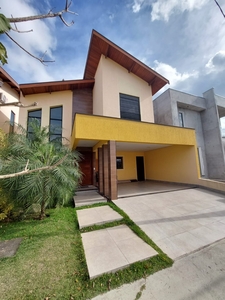 Casa em Centro, Taubaté/SP de 215m² 4 quartos à venda por R$ 1.269.000,00