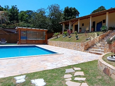 Casa em Chácaras Fernão Dias, Atibaia/SP de 1500m² 5 quartos à venda por R$ 899.000,00