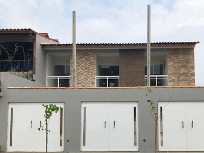 Casa em Dom Rodrigo, Nova Iguaçu/RJ de 100m² 2 quartos à venda por R$ 379.000,00