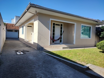 Casa em Fazenda Santo Antônio, São José/SC de 250m² 3 quartos à venda por R$ 649.000,00