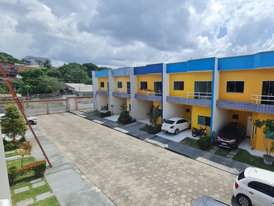 Casa em Flores, Manaus/AM de 125m² 3 quartos à venda por R$ 409.000,00