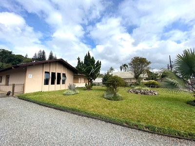 Casa em Glória, Joinville/SC de 215m² 1 quartos à venda por R$ 2.299.000,00
