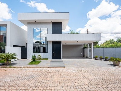 Casa em Guará I, Brasília/DF de 250m² 3 quartos à venda por R$ 1.399.000,00