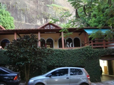 Casa em Itacoatiara, Niterói/RJ de 180m² 4 quartos à venda por R$ 2.299.000,00